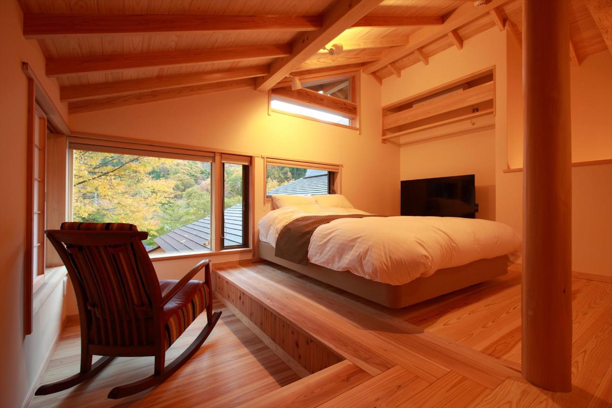 Syoubun Minakami Quarto foto